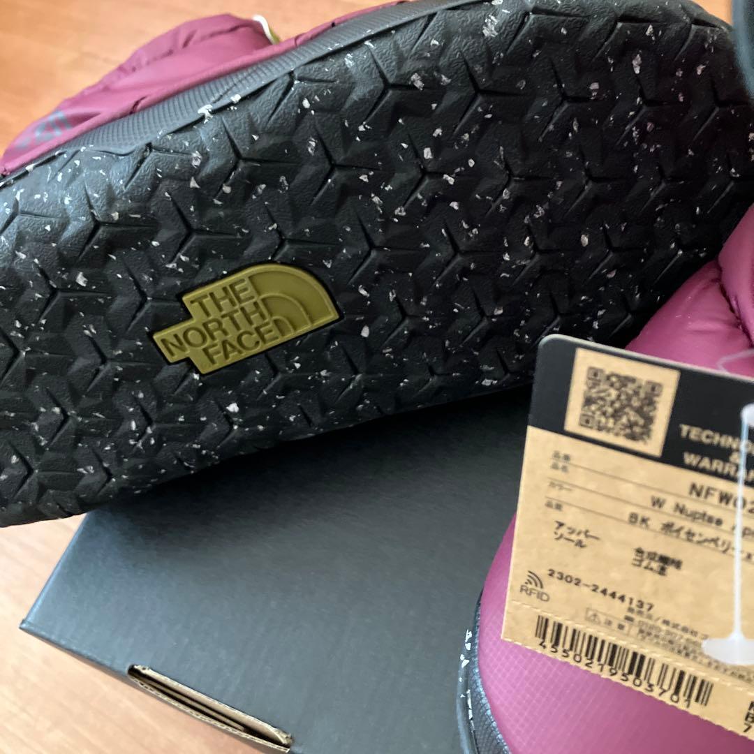 新品タグ付きthenorthface ヌプシ nupse ブーツ24cm 希少
