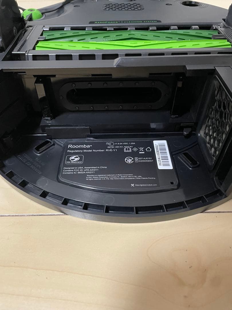 美品　iRobot　Roomba アイロボット　ルンバ　j7+