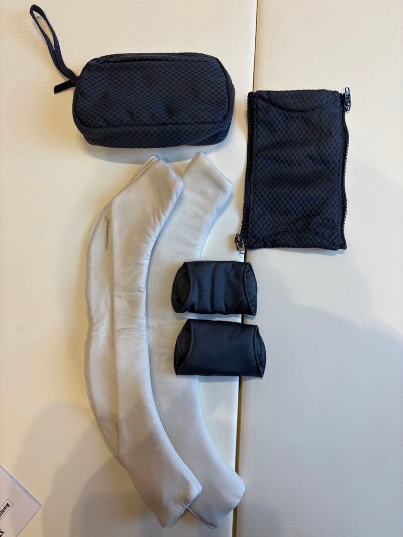 【美品 お値段相談可】ヌナ カドルNUNA Cudl Clik 抱っこ紐 デニム