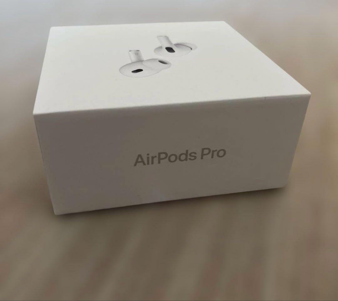 AirPods Pro 2 本体　新品　アップル　iPhone おまけ付