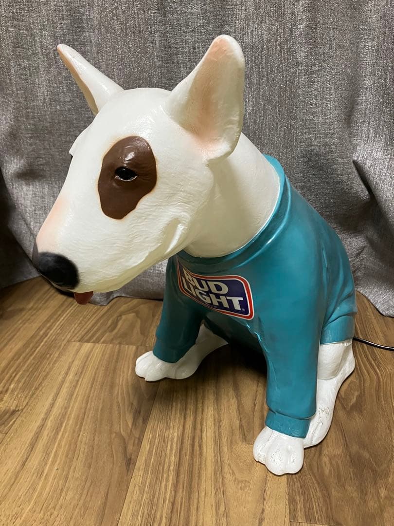 BUD LIGHT バドライト マッケンジー ブルテリア犬　バド犬