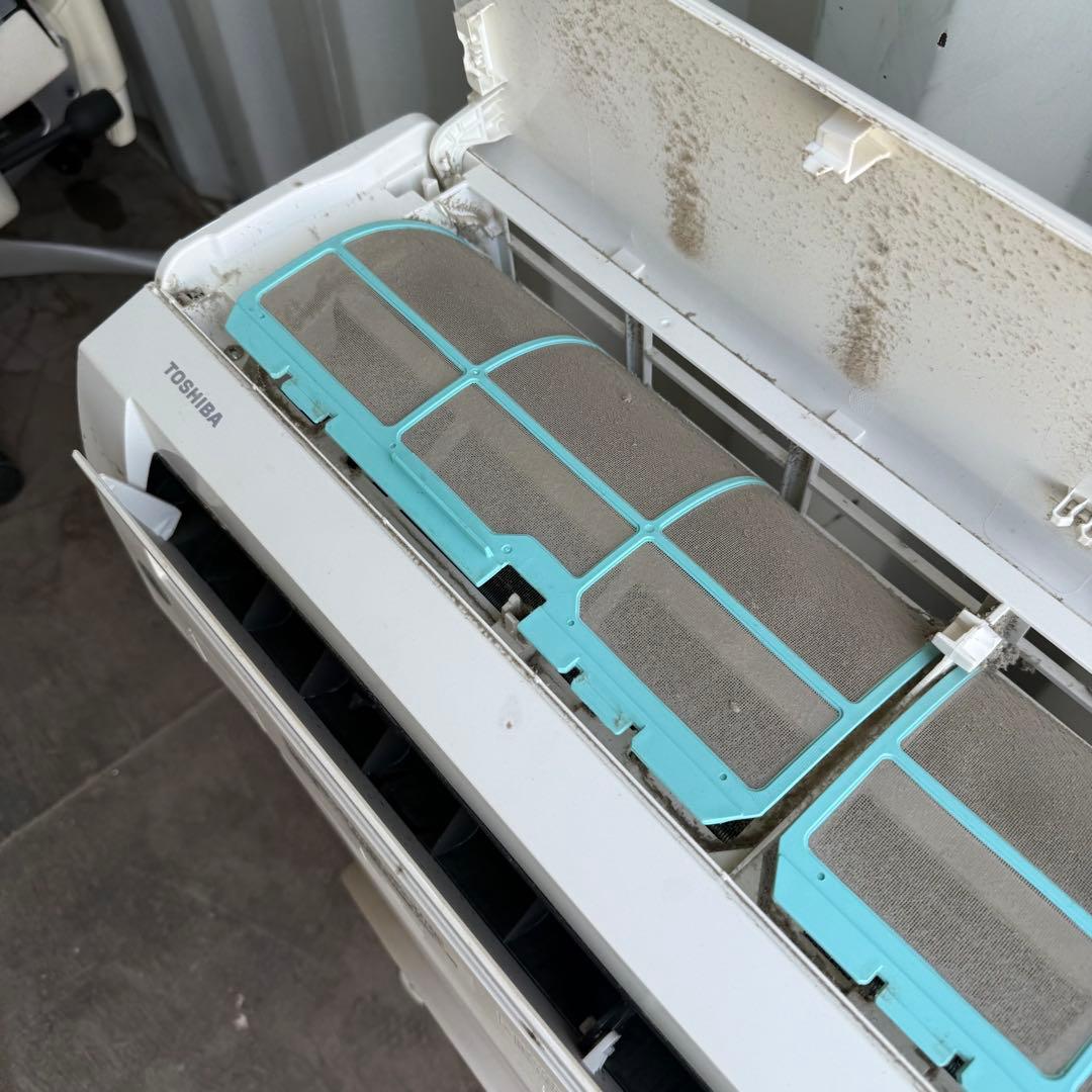 48ジャンク 激安早い者勝ち✨ 東芝　主に6畳用 エアコン　新生活応援