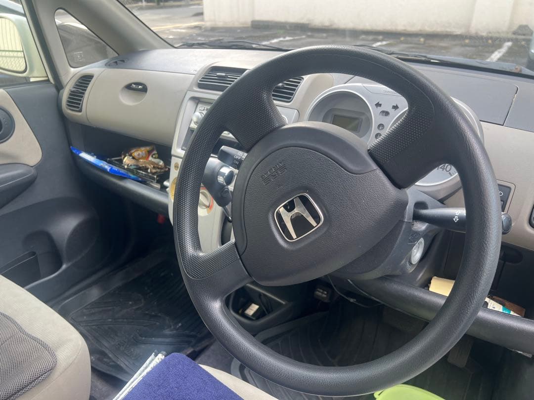 ホンダライフ　白　車検約1年半付き 即乗れます。15km/L