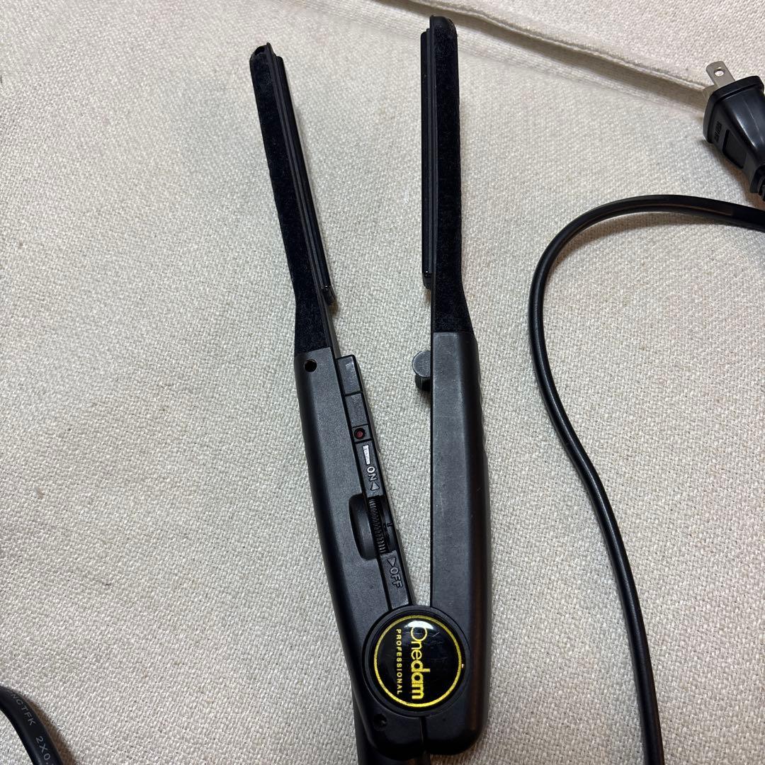 ワンダム　プロフェッショナル　スリムイオンアイロン 11mm／AHI-1100