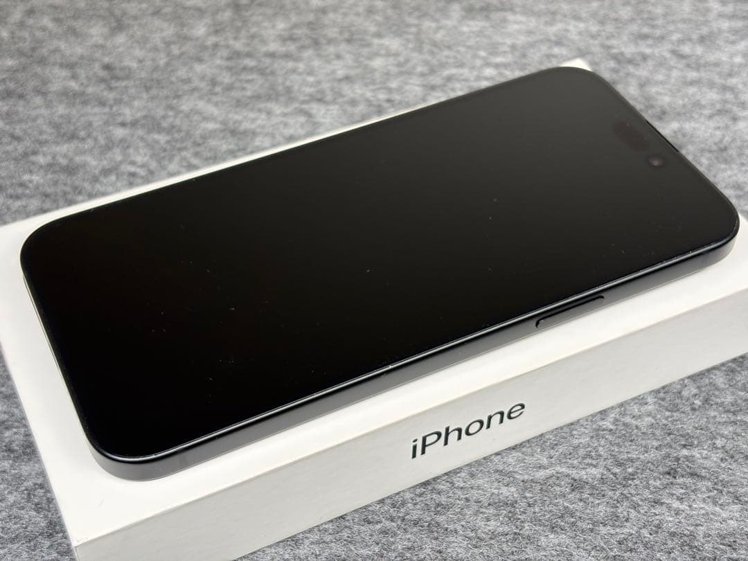 Apple iPhone15 Plus 128GB バッテリー100％ 展示品