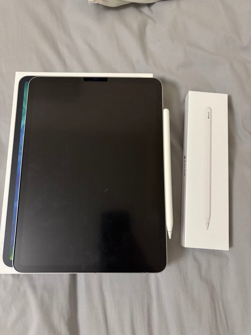 マ*ん様 ipad pro 第二世代　128GB シルバー