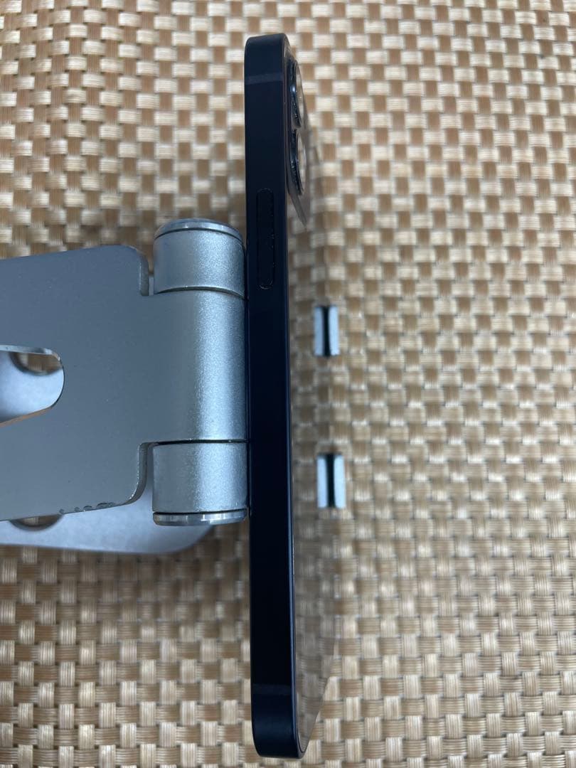 iPhone 12 mini 64 GBブラックSIMフリー【6312】