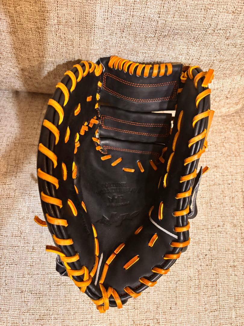 ハタケヤマ 軟式ファーストミット　左利き用