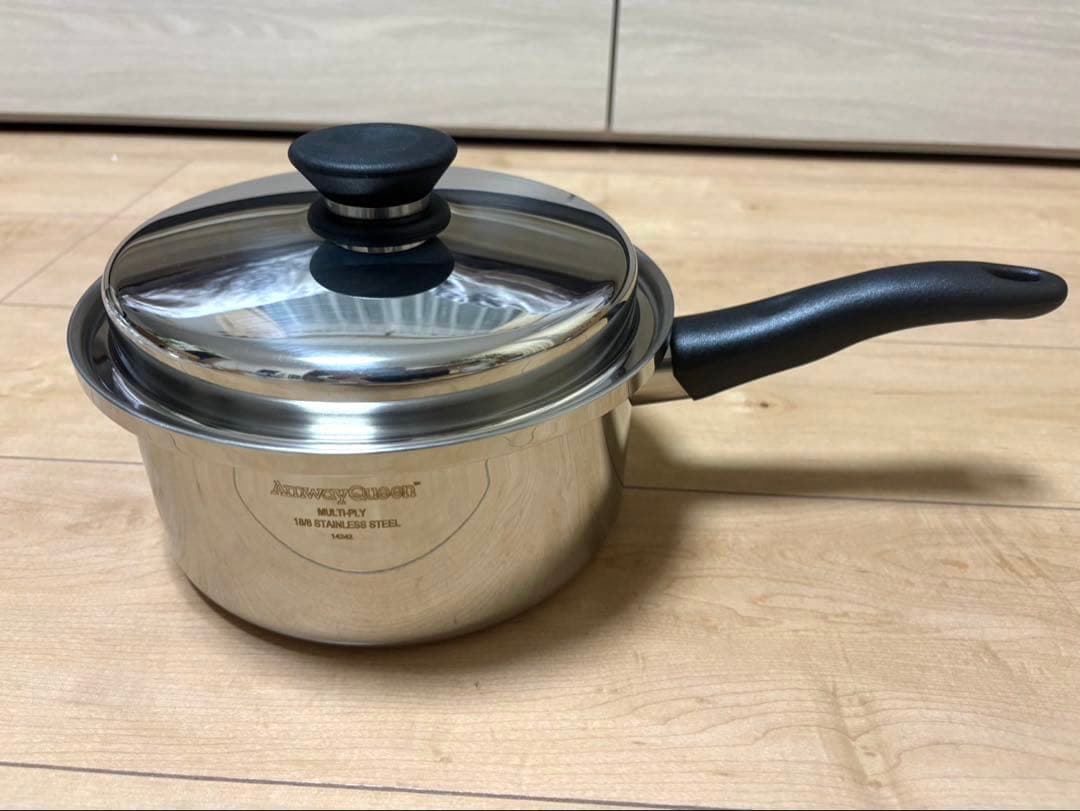 新品未使用 Amway Queen 大ソースパン 鍋