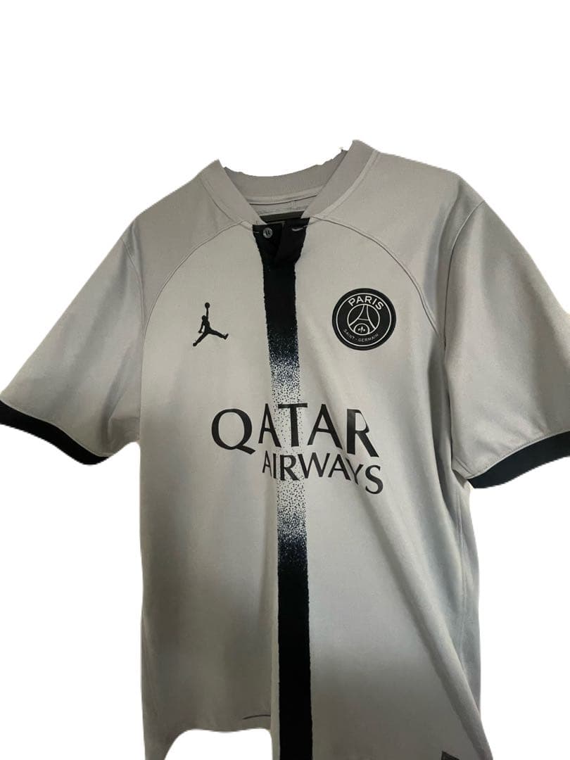 あ*元様 パリ ユニフォーム MBAPPÉ ムバッペ 激レアシャツ 大人気