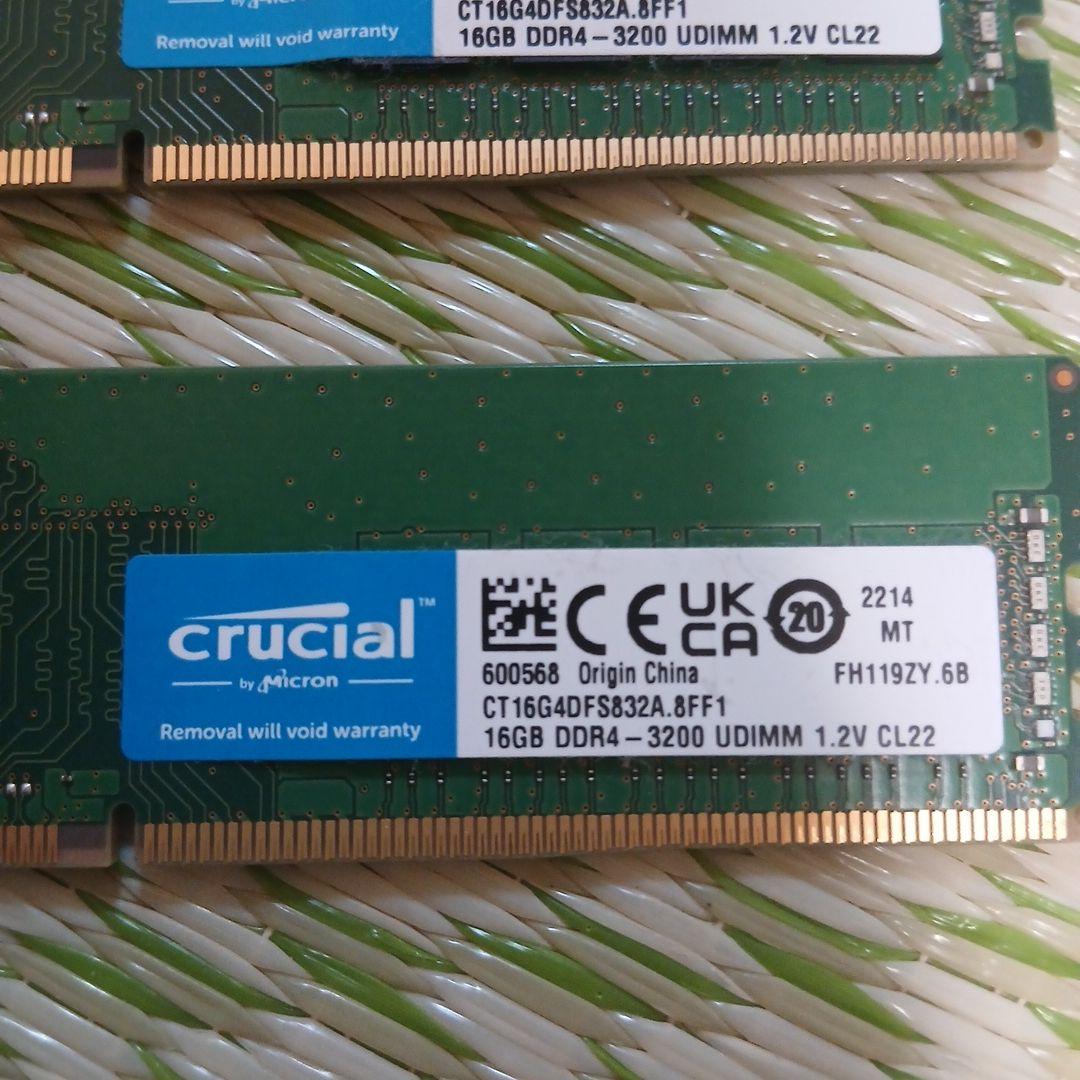 Crucial 16GBx2 DDR4-3200 UDIMM メモリ