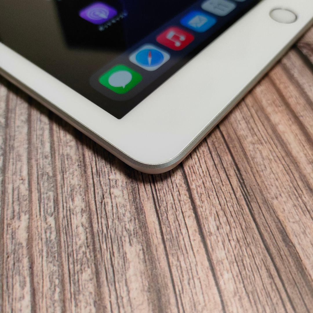 apple iPad 第8世代 32GB SIMフリー バッテリー95% 超美品