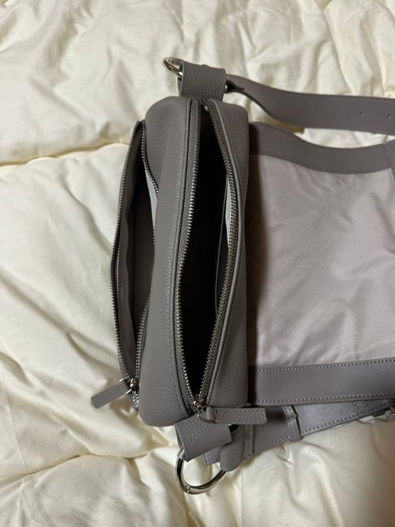 ★ビアズリーショルダーバック☆