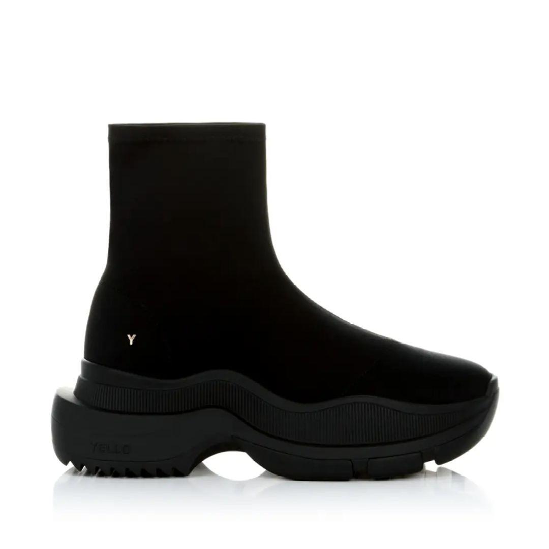 靴 TOKYO BLACK SINGLE SNEAKER SHORT BOOTS