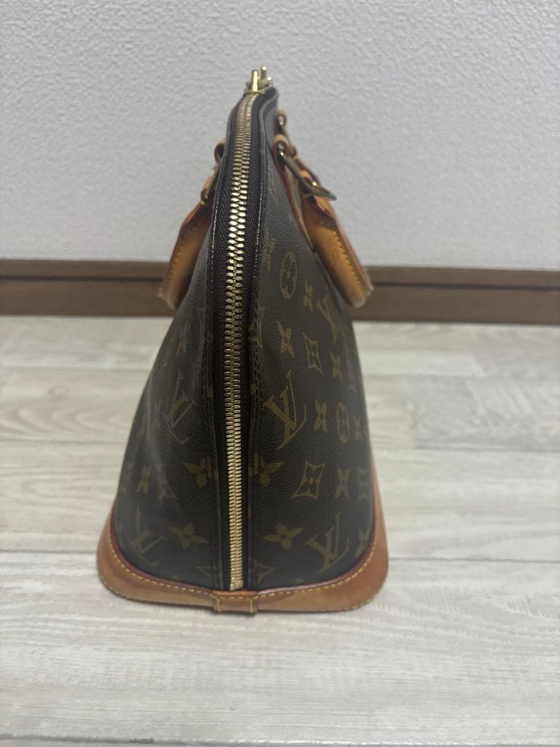 ルイヴィトン アルマ モノグラム ハンドバッグ