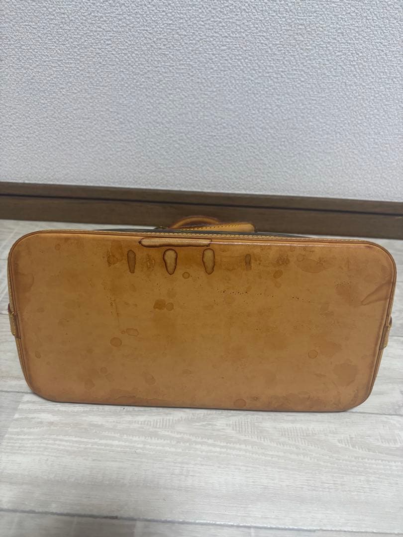 ルイヴィトン アルマ モノグラム ハンドバッグ