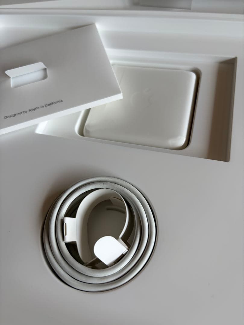 MacBookPro 2018 メモリ16GB ストレージ256GB