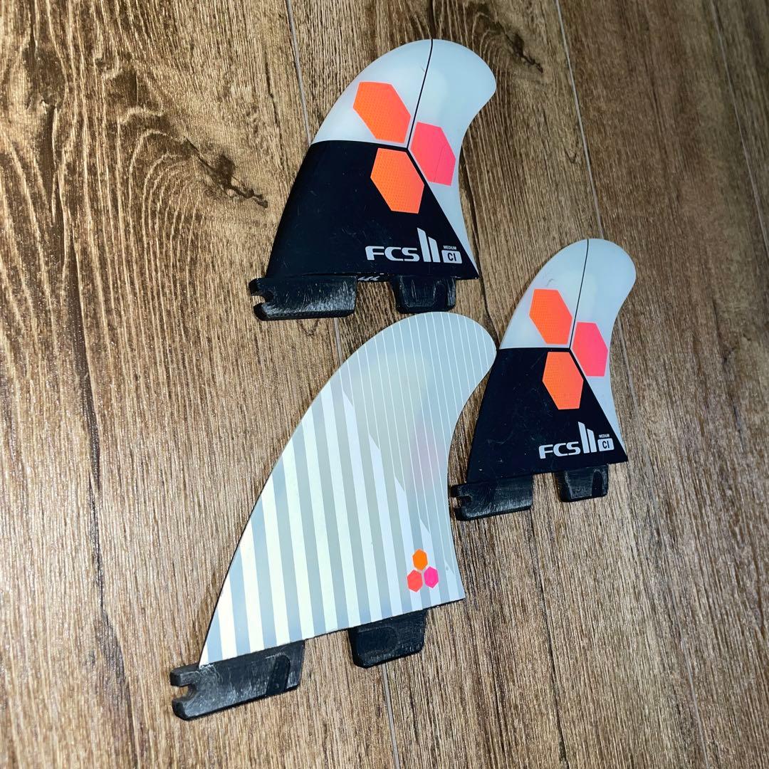 FCS2 CI UPRIGHTトライフィン Mサイズ チャンネルアイランド