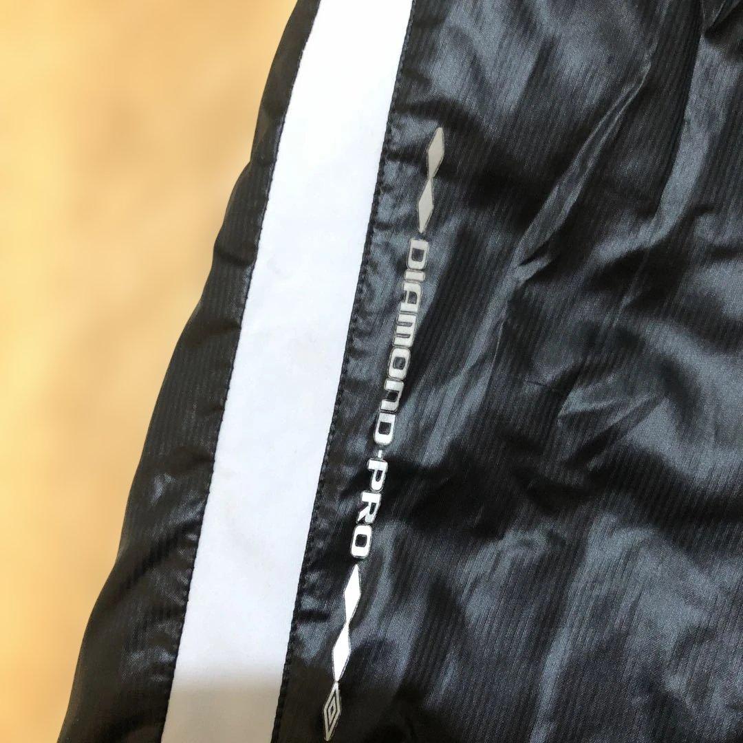 UMBRO ブラック 中綿入り（サーモライトプラス）ピステ上下