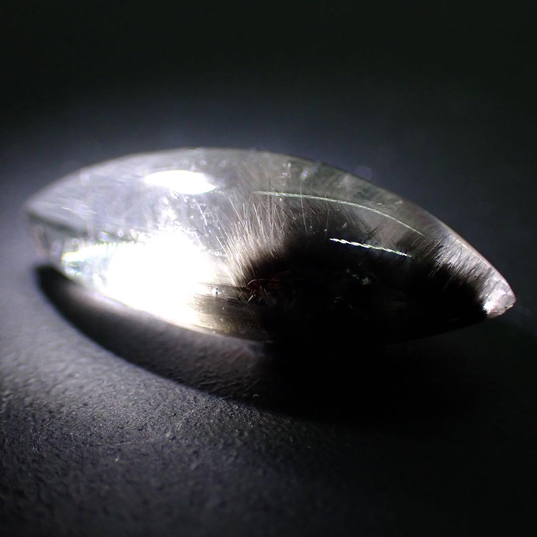 【ブラジル/バイーア産】プラチナルチルクォーツ(ブルッカイトインクォーツ)