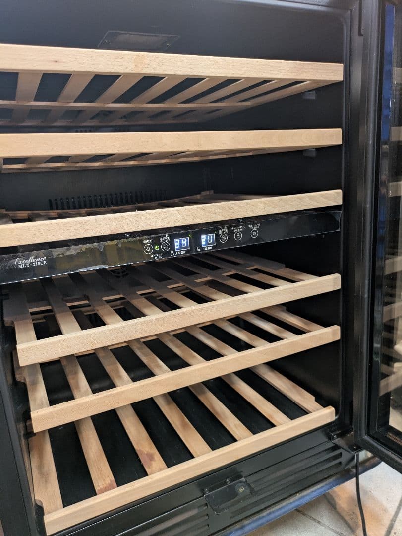 引取り限定　三ツ星貿易/エクセレンス MLY-215CE　2室タイプ/51本収納