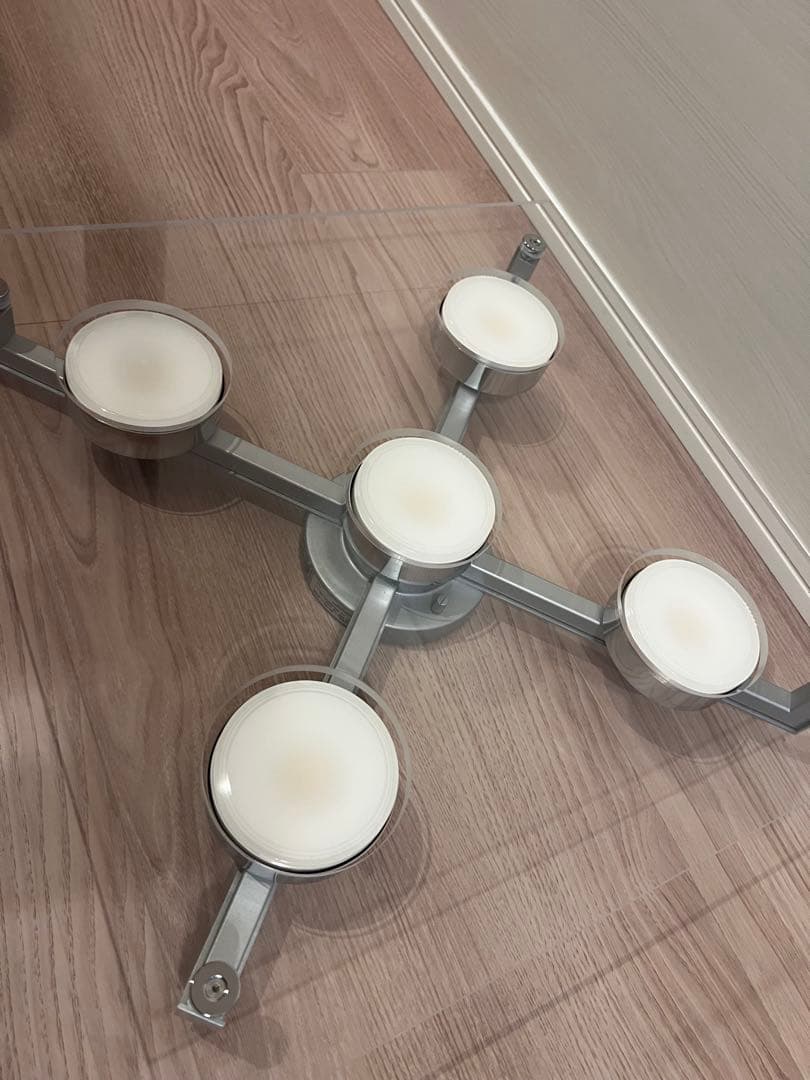 YAMAGIWA（ヤマギワ）シーリング照明 5灯 2021年製　ライト付き