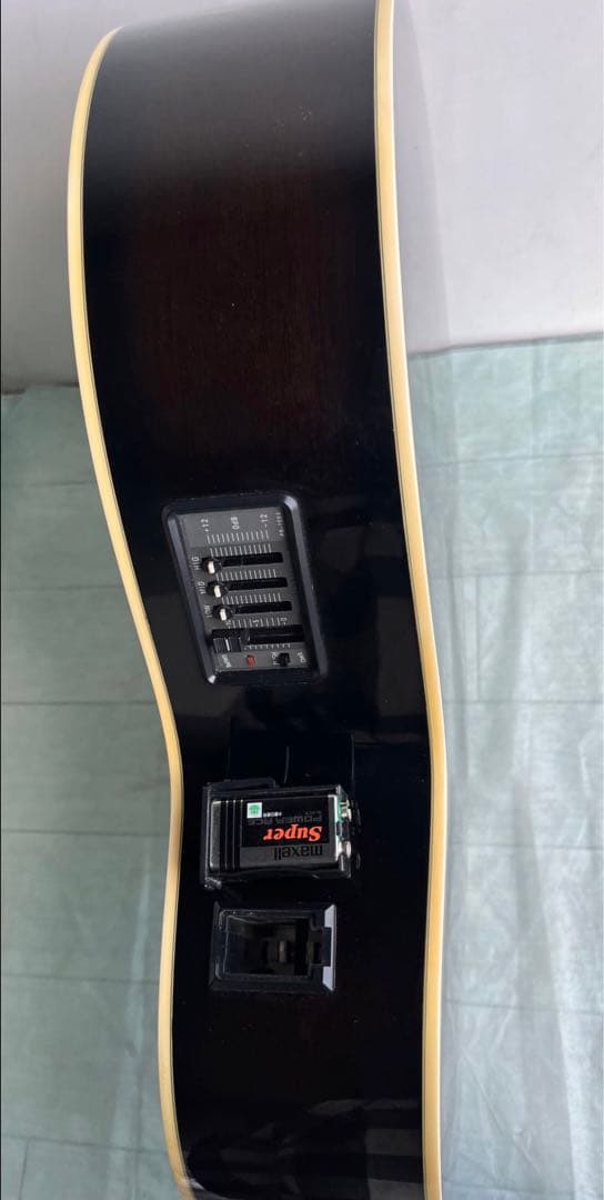 MORRIS RUMBLER MR-603 ギター