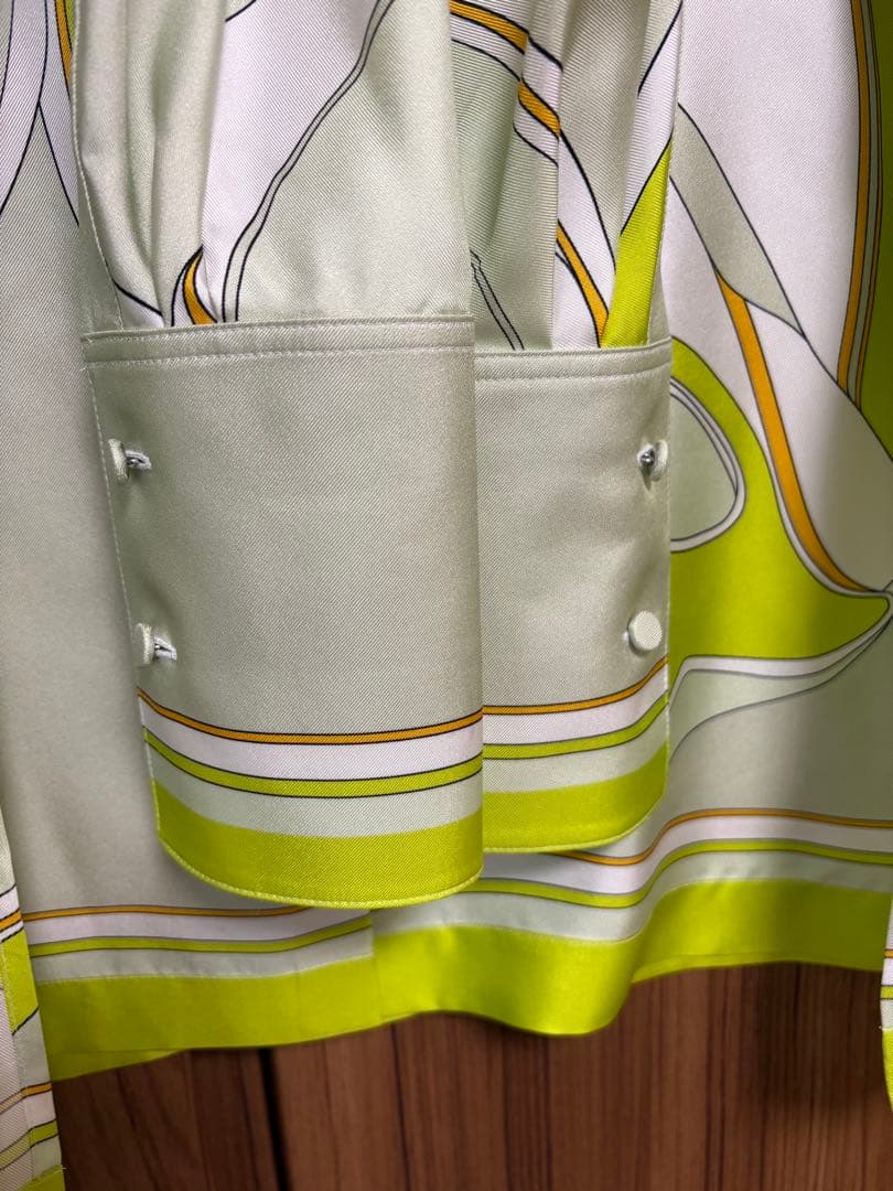 【新品・未着用】Tory Burch トリーバーチ シルク フローラルシャツ