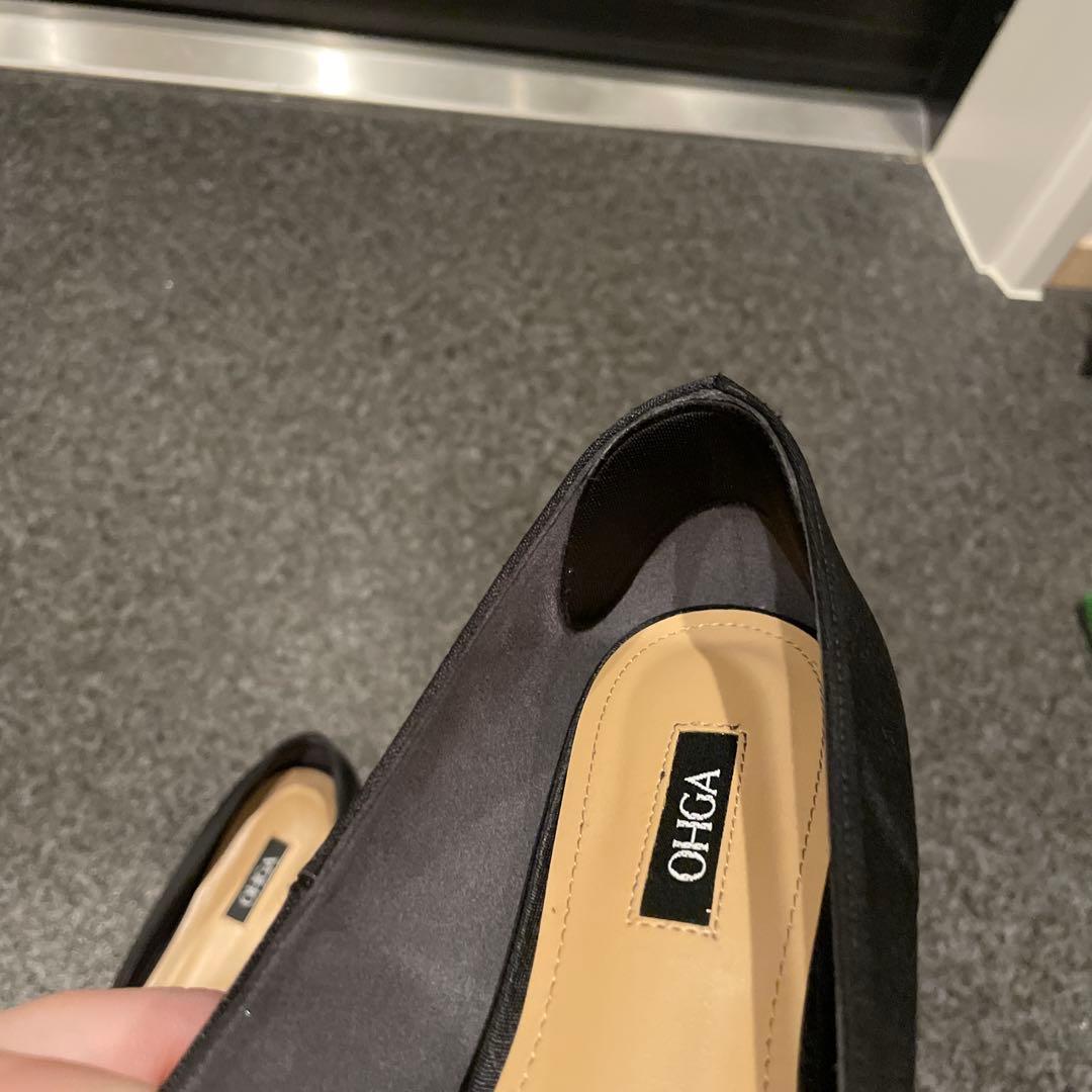 OHGA♡ビジュー付き黒サテンフラットシューズ♡