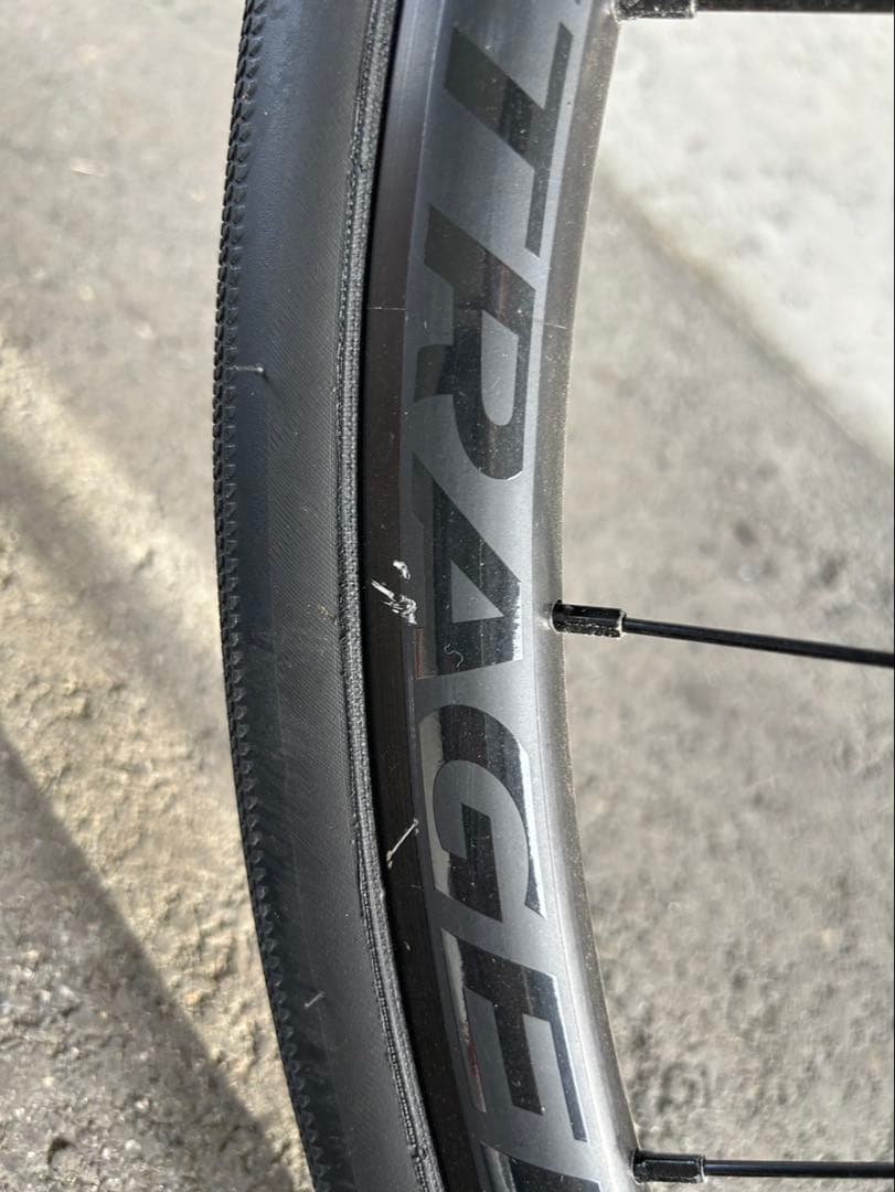 Trek DOMANE AL4 Gen3 disc 正規店購入