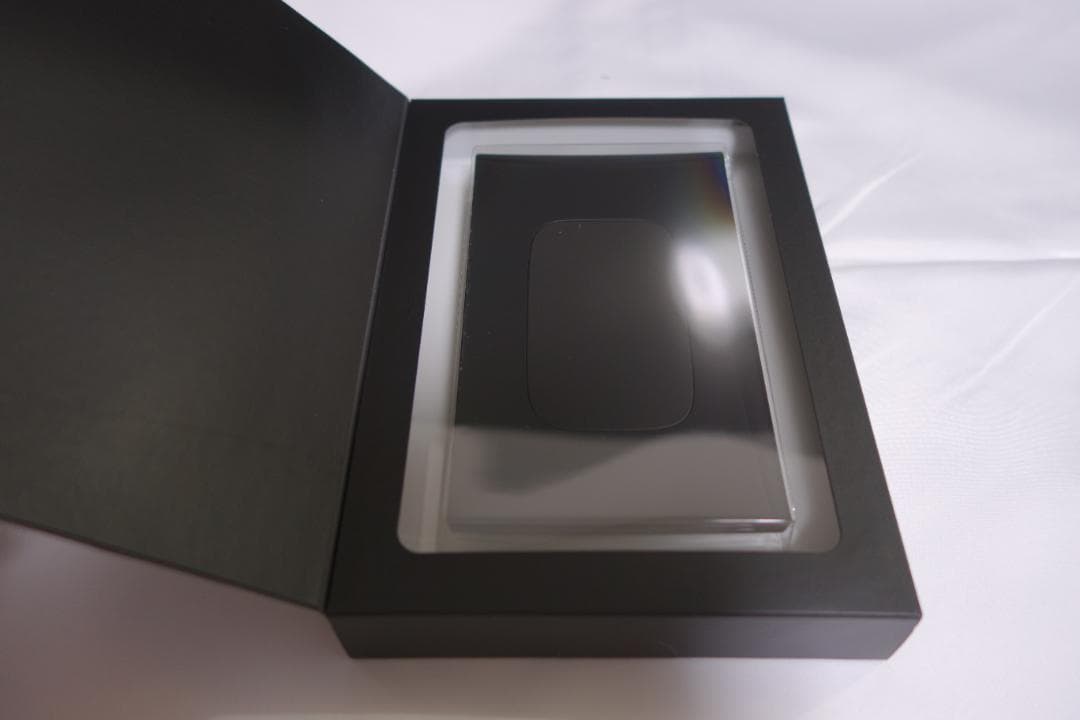 バルミューダフォン ホワイト 新品同様中古 おまけ多数