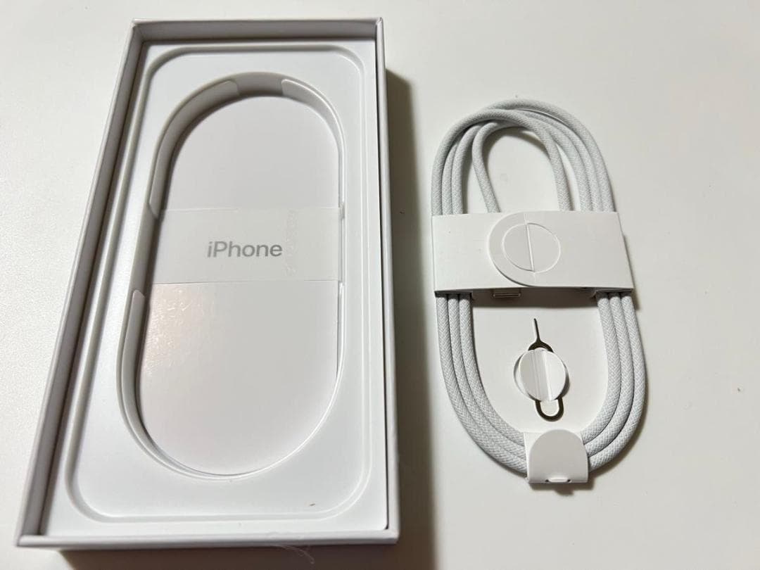 【BT100%美品】Apple iPhone 16e 128GB ブラックUS版