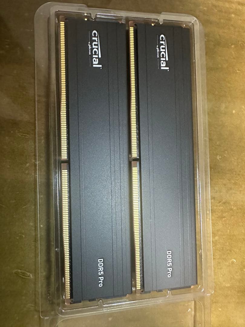 メモリー crucial DDR5 Pro 32GB (2 x 16GB)