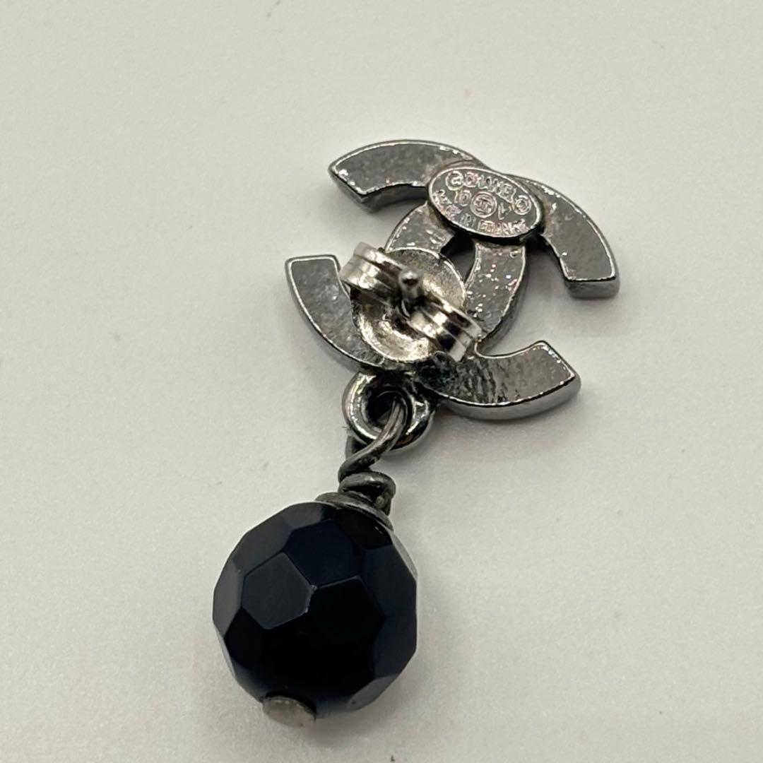 CHANEL シャネル　ピアス　ココマーク　シルバー　10V レディース