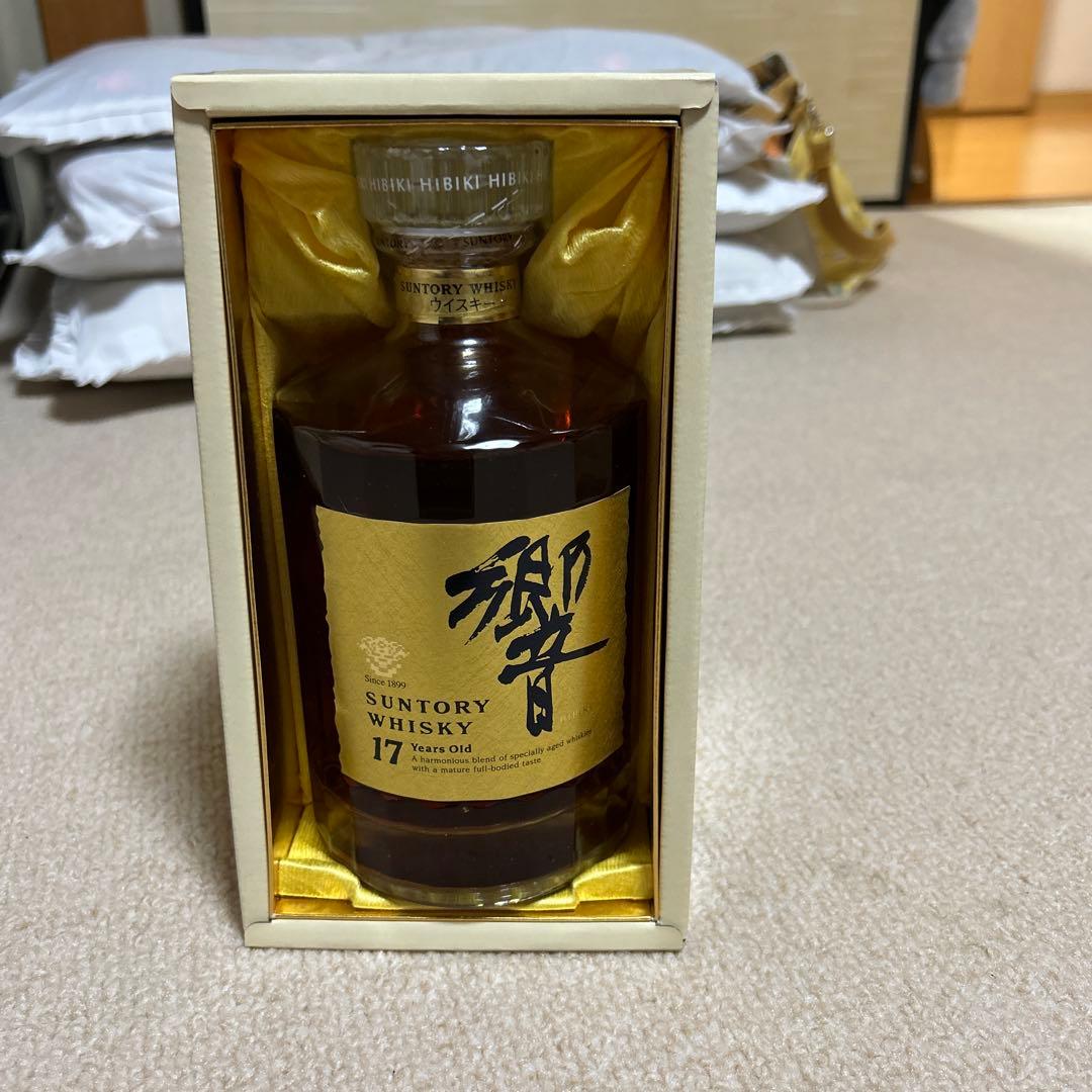 サントリー　ウイスキー　響　17年　ゴールドラベル　未開封　箱入り