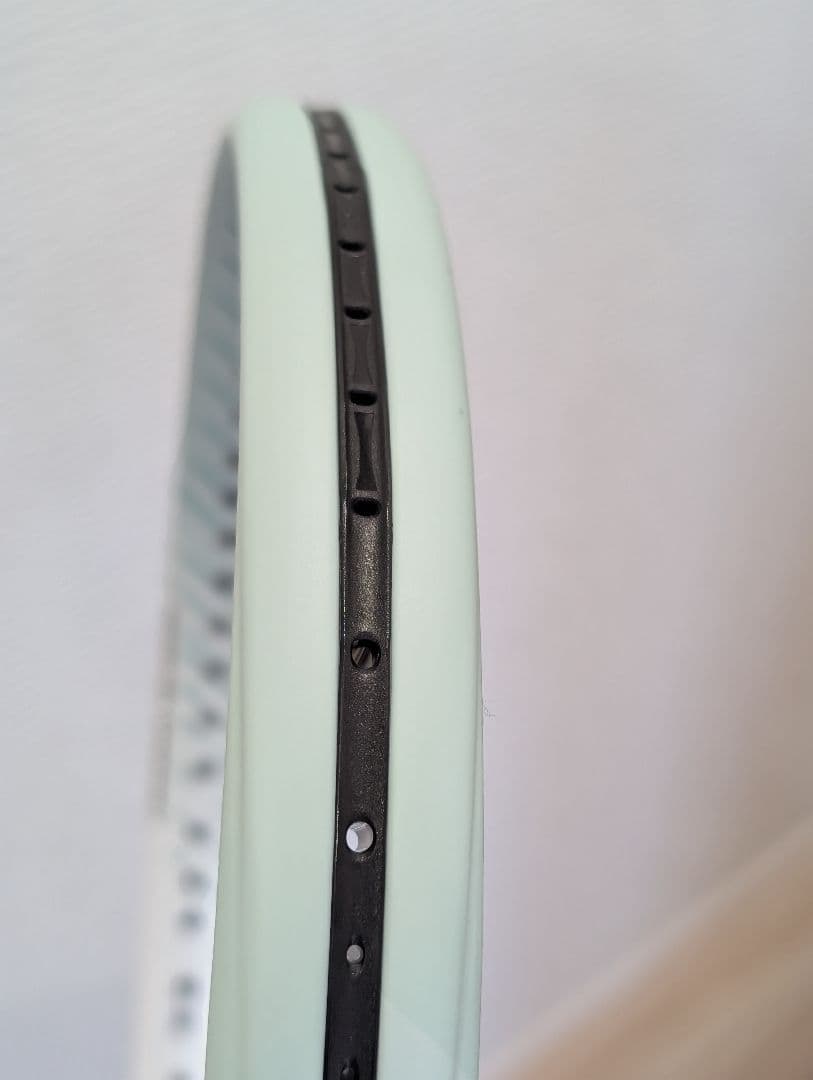 ミズノ　ＤフォースＶ１０　新色　新品未使用　０U