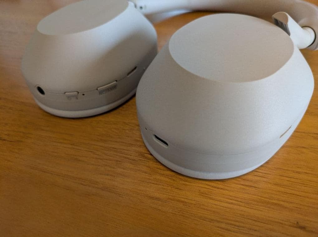 WH1000XM5 ホワイト