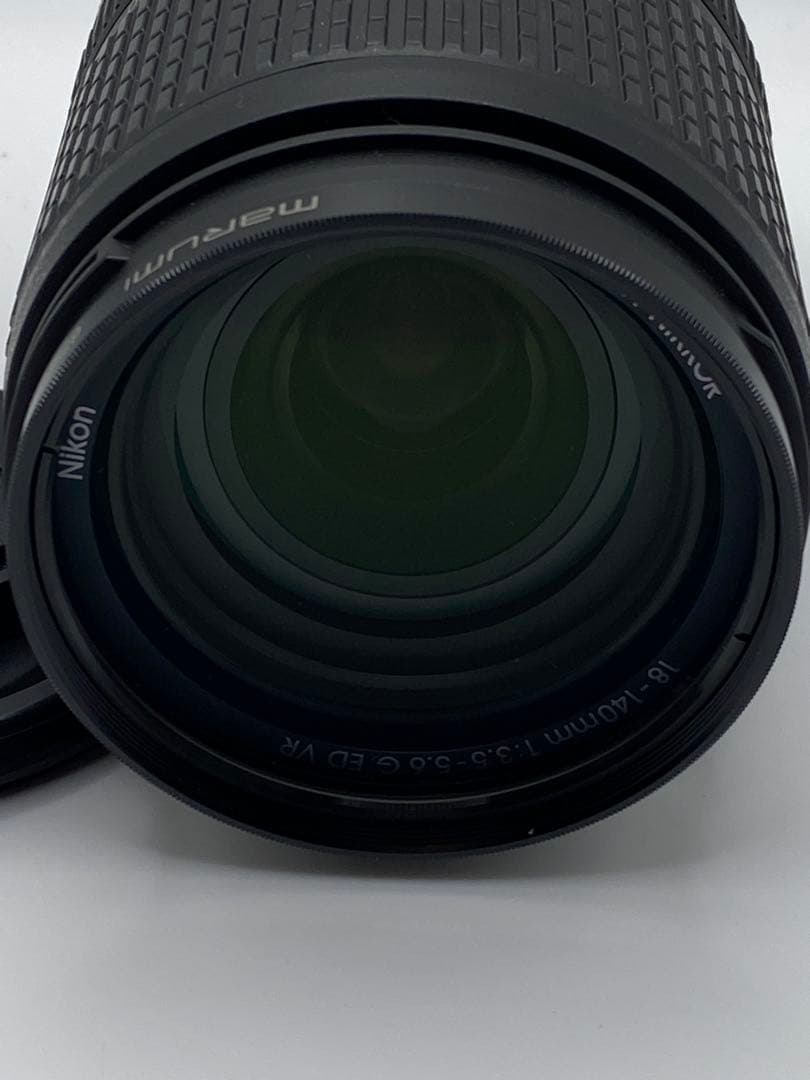 Nikon 18-140mm VR ズームレンズ　バッグ付き