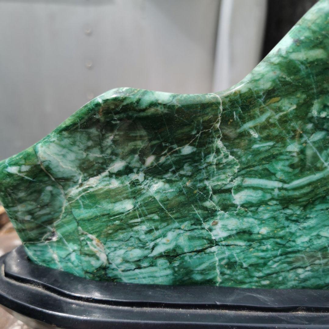 ナミビア翡翠　2  翡翠　ヒスイ　鑑賞石　石　置物　オブジェ　インテリア