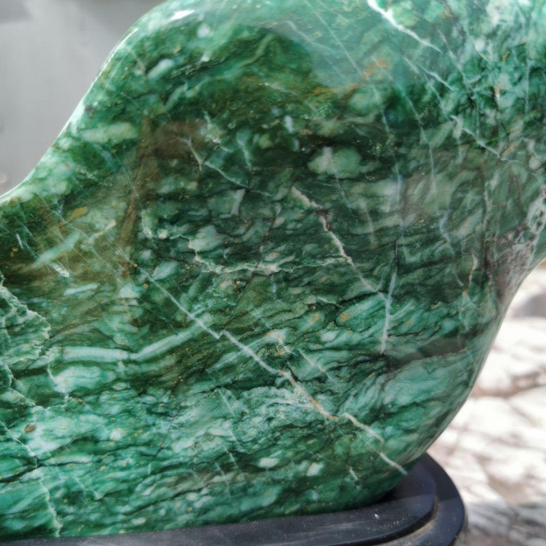 ナミビア翡翠　2  翡翠　ヒスイ　鑑賞石　石　置物　オブジェ　インテリア