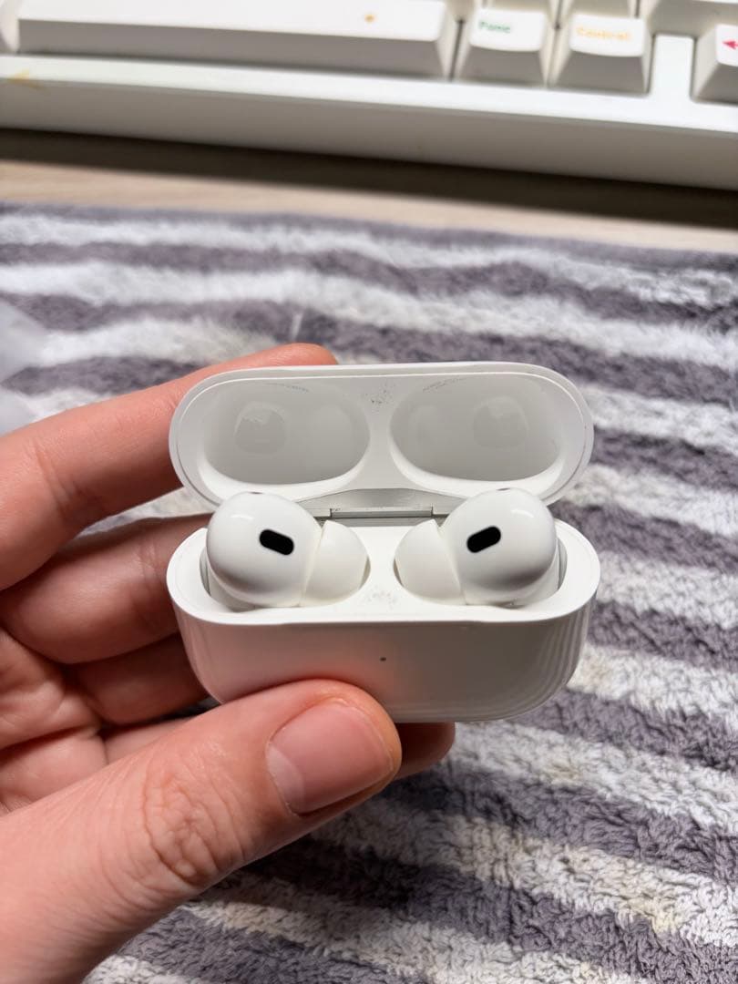 AirPods pro 第二世代　タイプC