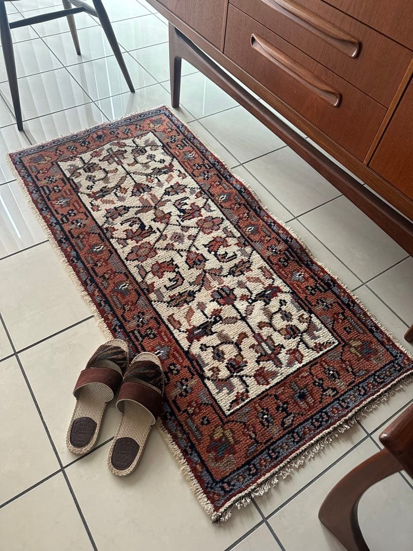 132×65 ヴィンテージラグ　二重織り　手織ラグ