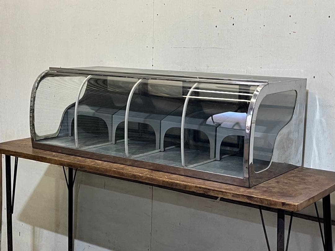 「anma」昭和レトロ 駄菓子屋さんの陳列ケース ブリキショーケース