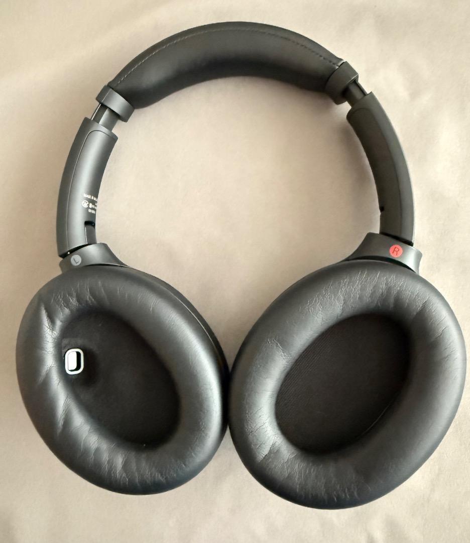 Sony WH-1000XM4 ブラック