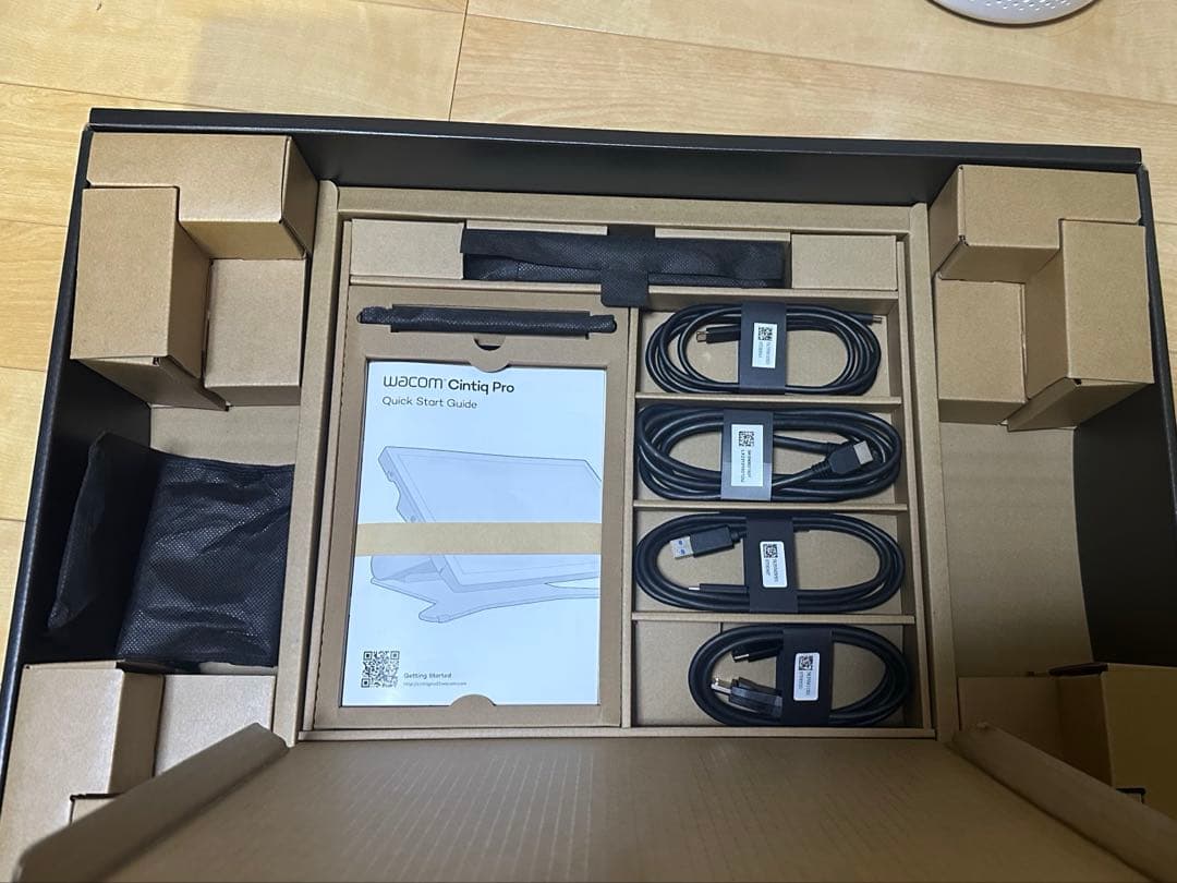 液タブ・ペンタブ Wacom Cintiq Pro 22 | DTH227 | 4K 120hz