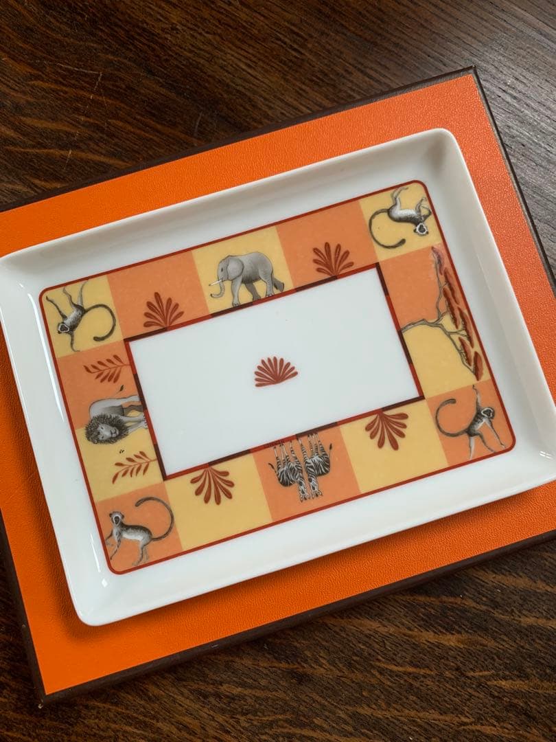 エルメス アフリカ　動物柄トレイ　オレンジ スクエアプレート
