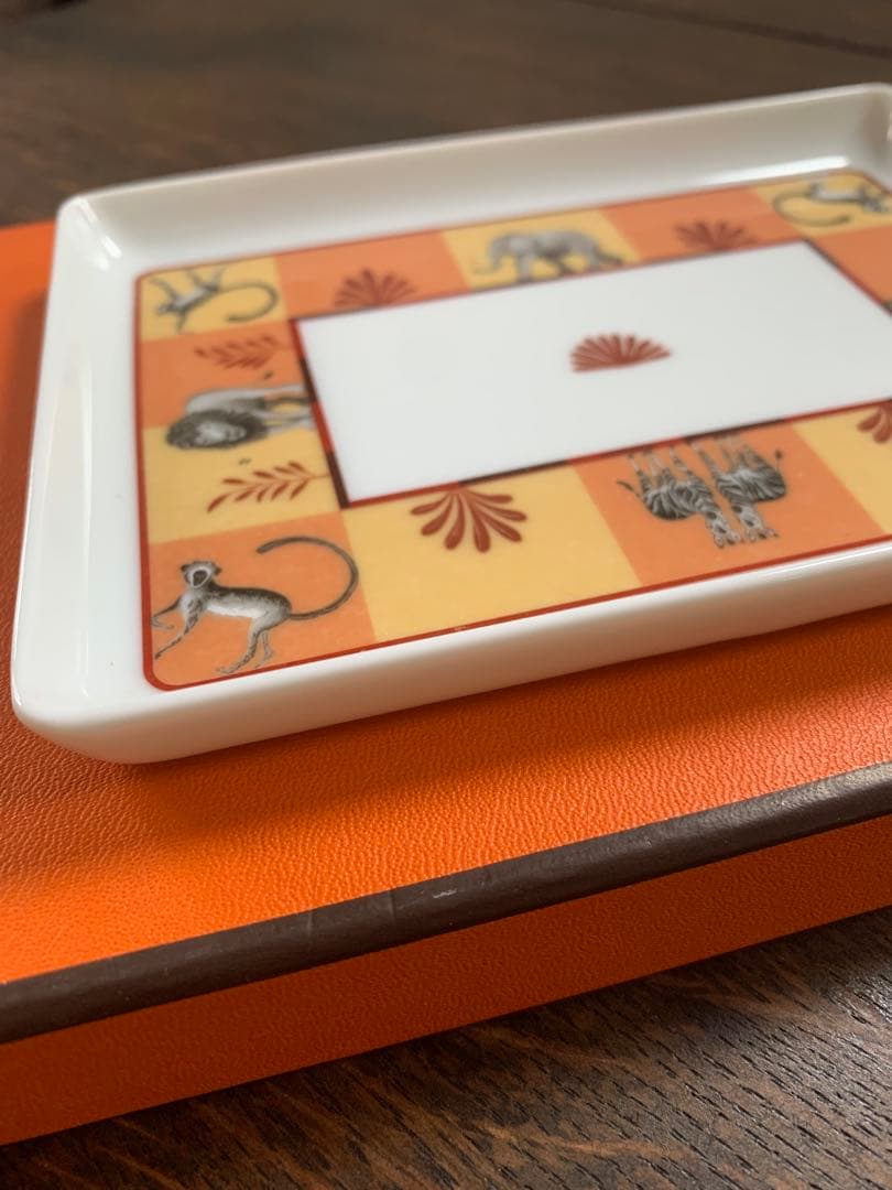 エルメス アフリカ　動物柄トレイ　オレンジ スクエアプレート