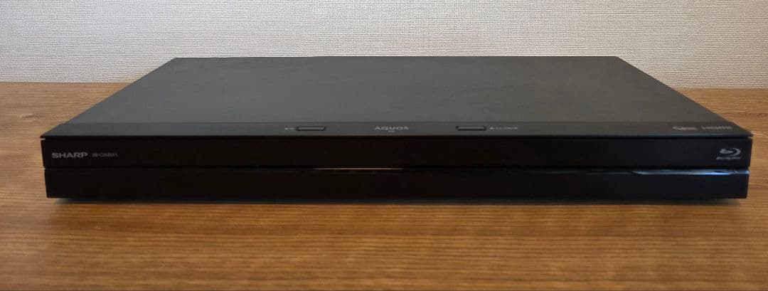 【送料込み】【キレイです】　シャープ　AQUOS ブルーレイ　2B-C05BW1