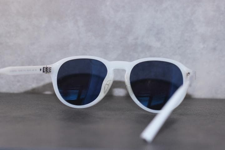 オリバーピープルズ × ロジャーフェデラー R-8 ティアドロップ サングラス