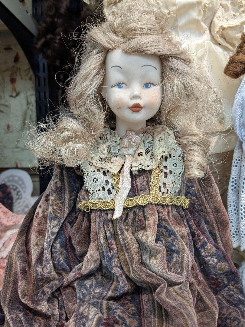 お上品でアンニュイ♡南フランス蚤の市購入♡自分へのバレンタイン